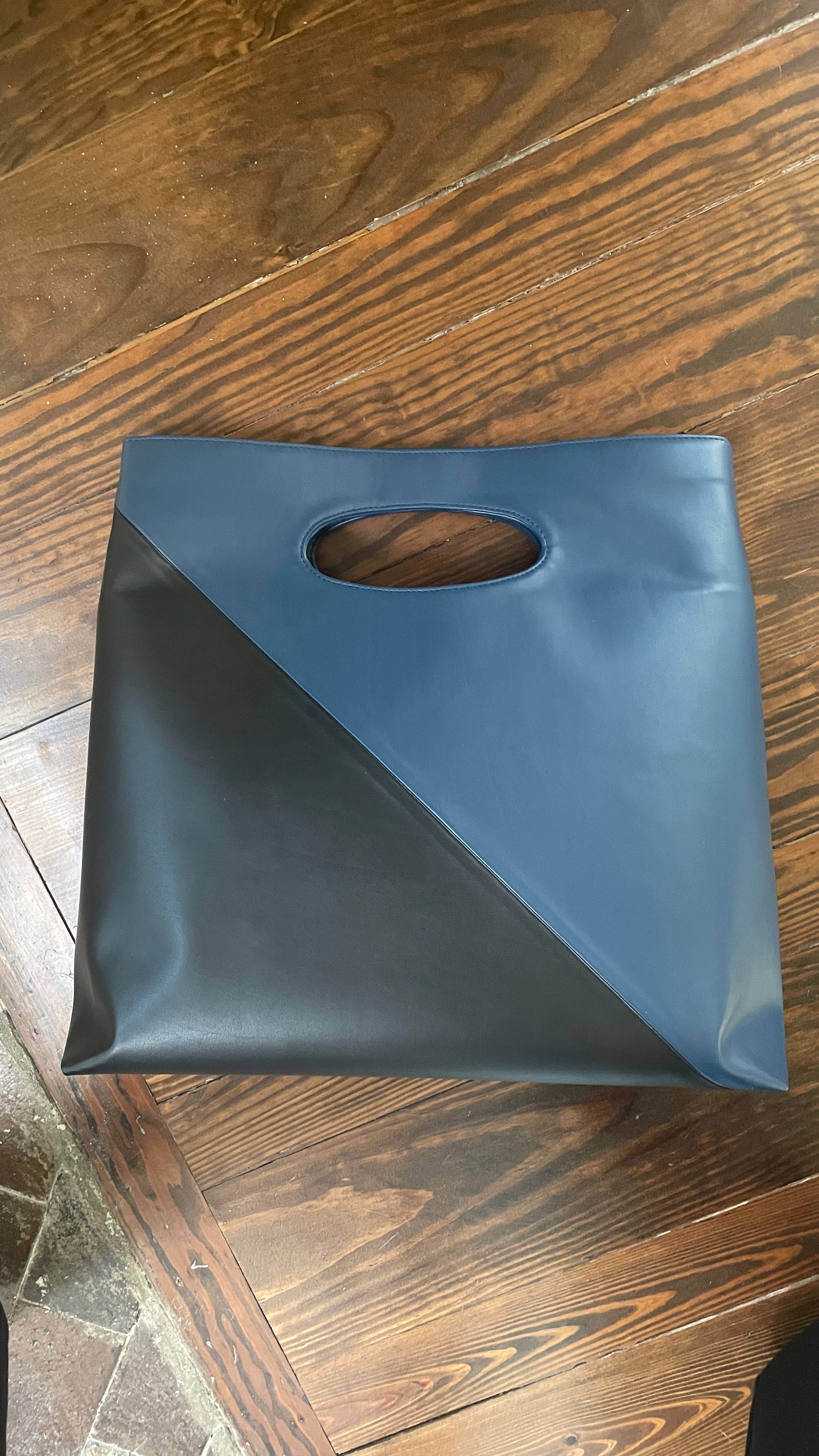 SAMPLE TENNIS TOTE