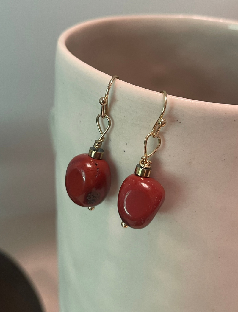 Garnet-red jasper earrings with gold-plated hooks, detail view