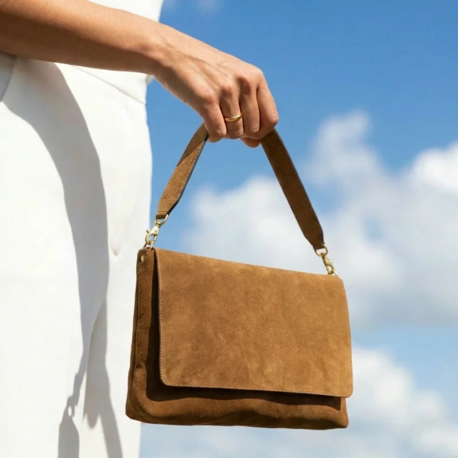 Ceri Hoover leather bag