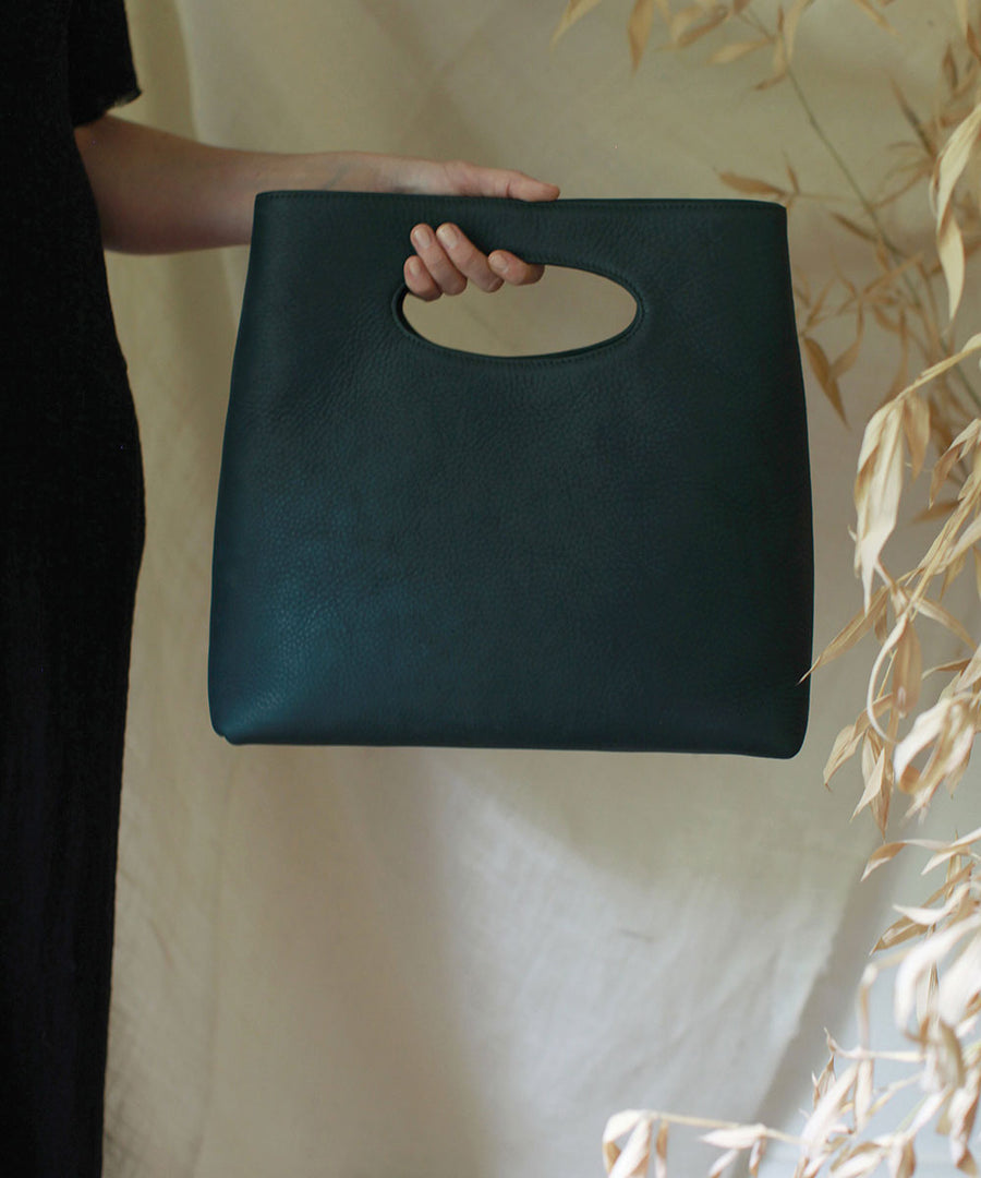 Alys Tall Tote interior lined compartment